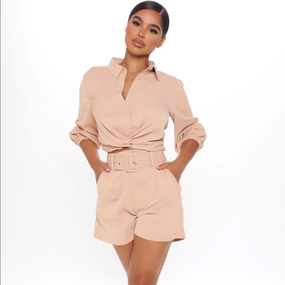 Fashion Nova 2 Piece Set Crop Blush Blouse and High Waist Shorts XS
